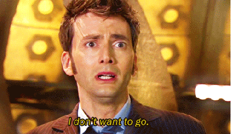 david-tennant-doesnt-want-to-go-on-doctor-who-gif